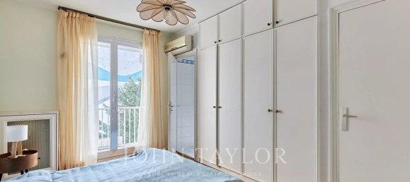 3 bedrooms Apartment in Paris, France No. 351589 6