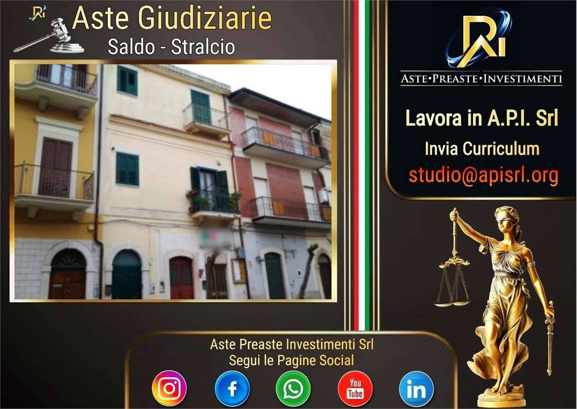 3 bedrooms Apartment in Lavello, Italy No. 294617