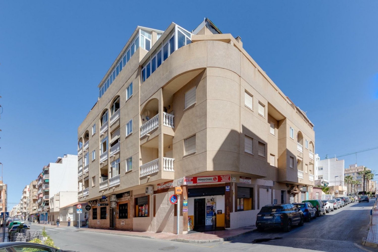 Apartamento T2 em Torrevieja, Spain N.º 285342