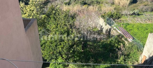 3 bedrooms House in Rometta, Italy No. 117919 6