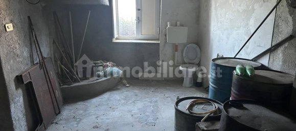 3 bedrooms House in Rometta, Italy No. 117919 24