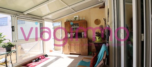 2 bedrooms House in Vanves, France No. 172971 5