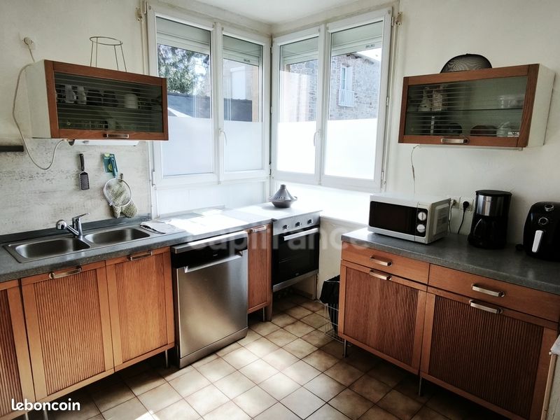 Casa de 3 dormitorios en Cotes-d'Armor, France No. 330218