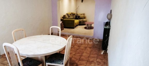 Casa de 3 dormitorios en Cotes-d'Armor, France No. 330218 5