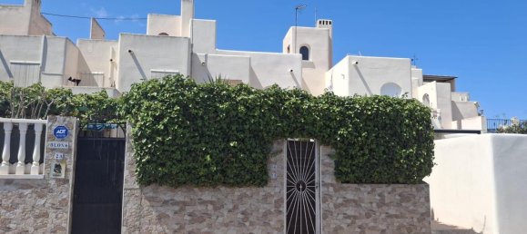 Bungalow de 2 dormitorios en Torrevieja, Spain No. 174601 29