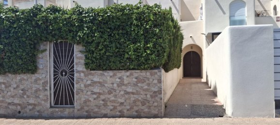 Bungalow de 2 dormitorios en Torrevieja, Spain No. 174601 25