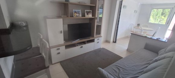 Bungalow de 2 dormitorios en Torrevieja, Spain No. 174601 5