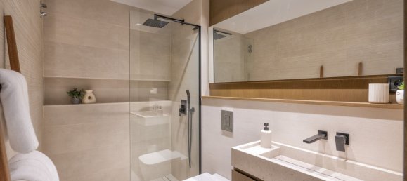 3 bedrooms Penthouse in Marbella, Spain No. 130532 14