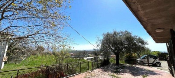 2 bedrooms House in Isola del Liri, Italy No. 54055 2