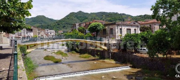 5 bedrooms Apartment in Galatro, Italy No. 340074 9