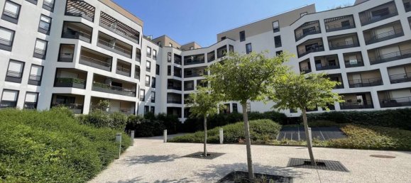 2 chambres Appartement à Issy-les-Moulineaux, France No. 184626 4