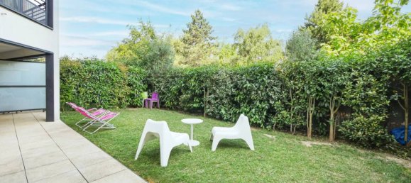 2 chambres Appartement à Issy-les-Moulineaux, France No. 184626 2