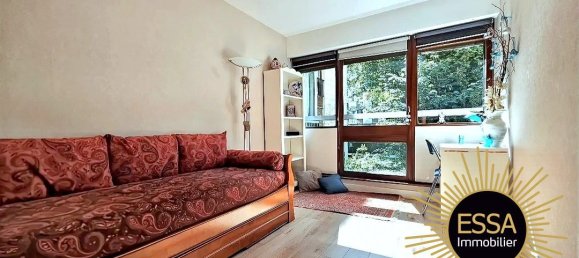 2 bedrooms Apartment in Yvelines, France No. 325887 9