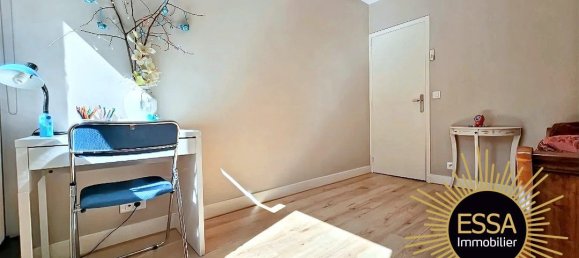 2 bedrooms Apartment in Yvelines, France No. 325887 10