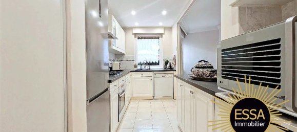 2 bedrooms Apartment in Yvelines, France No. 325887 5