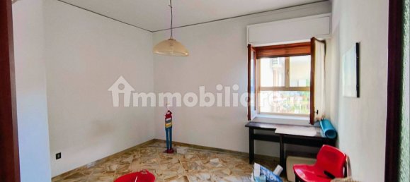 Apartamento de 4 dormitorios en Battipaglia, Italy No. 307533 19