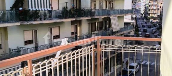 Apartamento de 4 dormitorios en Battipaglia, Italy No. 307533 14