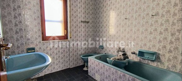 Apartamento de 4 dormitorios en Battipaglia, Italy No. 307533 18