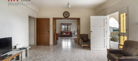 3 dormitorios bungalow en venta en Mosfiloti, Larnaka, Cyprus № 26215 11