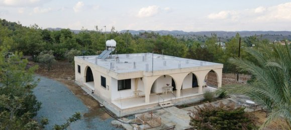 3 dormitorios bungalow en venta en Mosfiloti, Larnaka, Cyprus № 26215 4