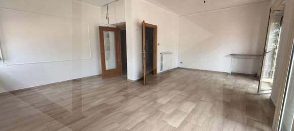 Apartamento de 4 divisões em Avezzano, Italy N.º 32783 13