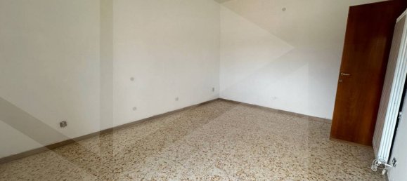 Apartamento de 4 divisões em Avezzano, Italy N.º 32783 28