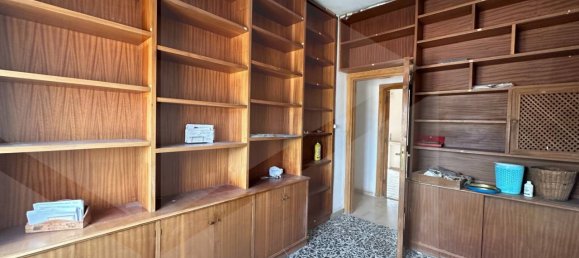 Apartamento de 4 divisões em Avezzano, Italy N.º 32783 8