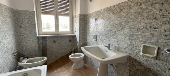 Apartamento de 4 divisões em Avezzano, Italy N.º 32783 41