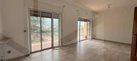 Apartamento de 4 divisões em Avezzano, Italy N.º 32783 21