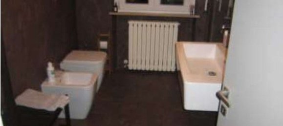 5 rooms Apartment in Sant'Elpidio a Mare, Italy No. 97298 6