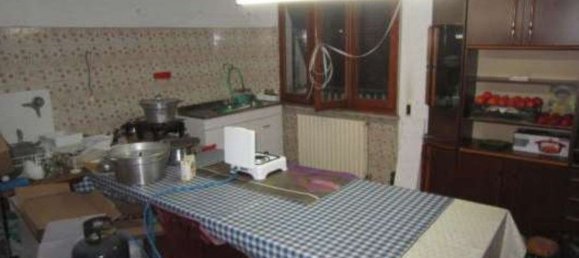 5 rooms Apartment in Sant'Elpidio a Mare, Italy No. 97298 8