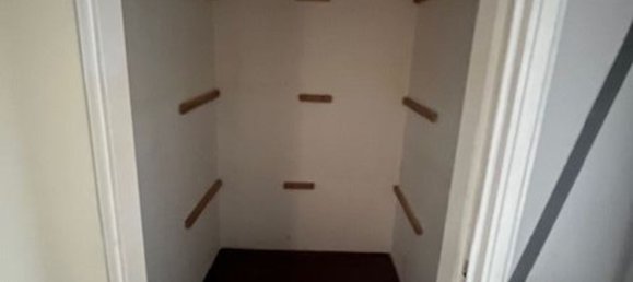 4 bedrooms Apartment in Tortona, Italy No. 379684 11