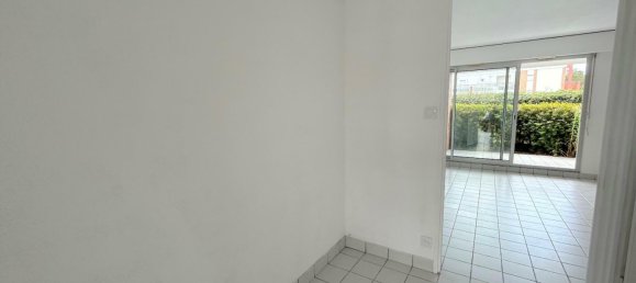 Квартира с 1 спальней в Порник, Франция № 357893 5