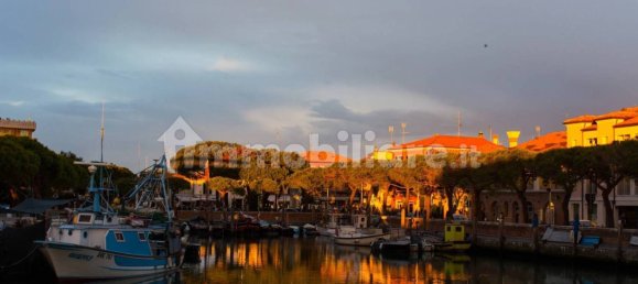 Edifício em Caorle, Italy 800 m² N.º 324263 4