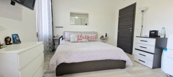 4-Zimmer Wohnung in Borgo San Lorenzo, Italy, Nr. 81286 16