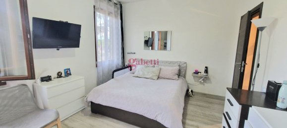4-Zimmer Wohnung in Borgo San Lorenzo, Italy, Nr. 81286 17