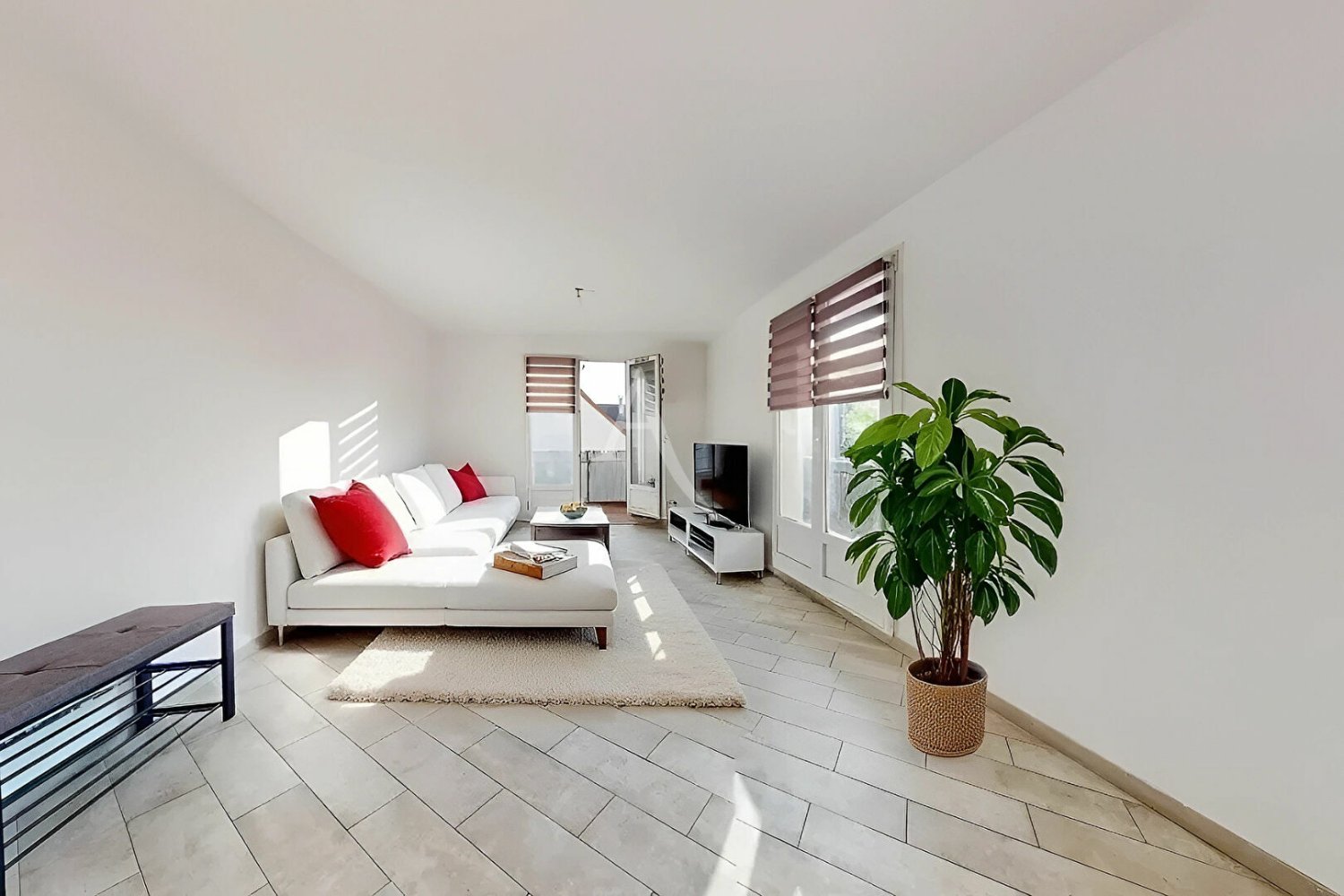 3 chambres Appartement à Pontault-Combault, France No. 175946