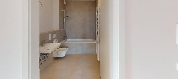 4 rooms Apartment in Munich, Germany No. 156265 8