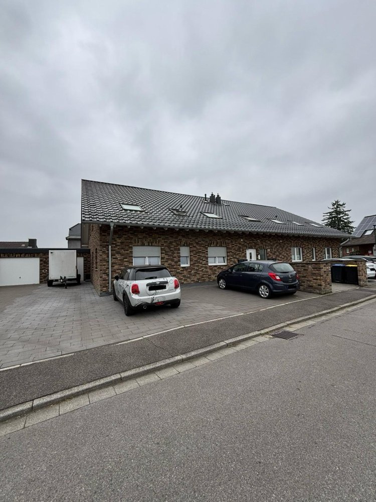 Apartamento T3 em Rhein-Erft, Germany N.º 346466