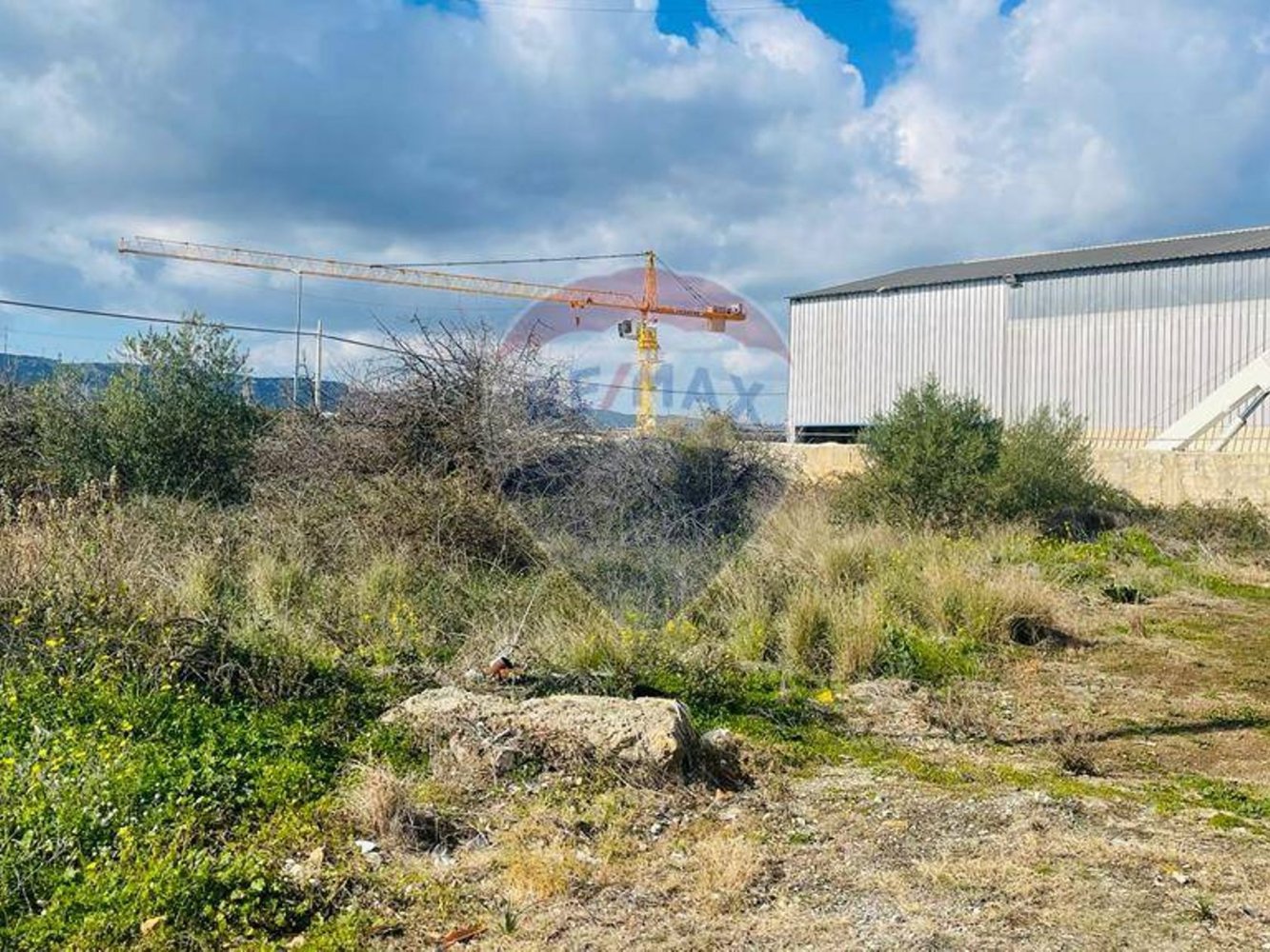 1300m² Land in Priolo Gargallo, Italy No. 384241