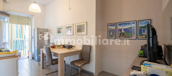 2 Schlafzimmer Wohnung in Turin, Italy, Nr. 335411 24