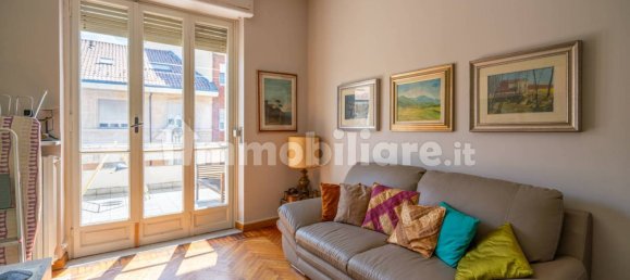 2 Schlafzimmer Wohnung in Turin, Italy, Nr. 335411 12