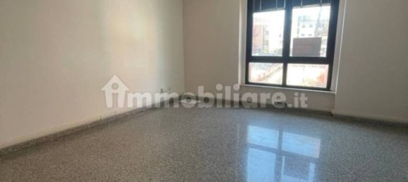 Oficina de 3 habitaciónes en Latina, Italy No. 121401 6