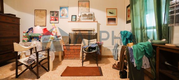 6 bedrooms Villa in Ravenna, Italy No. 339818 7