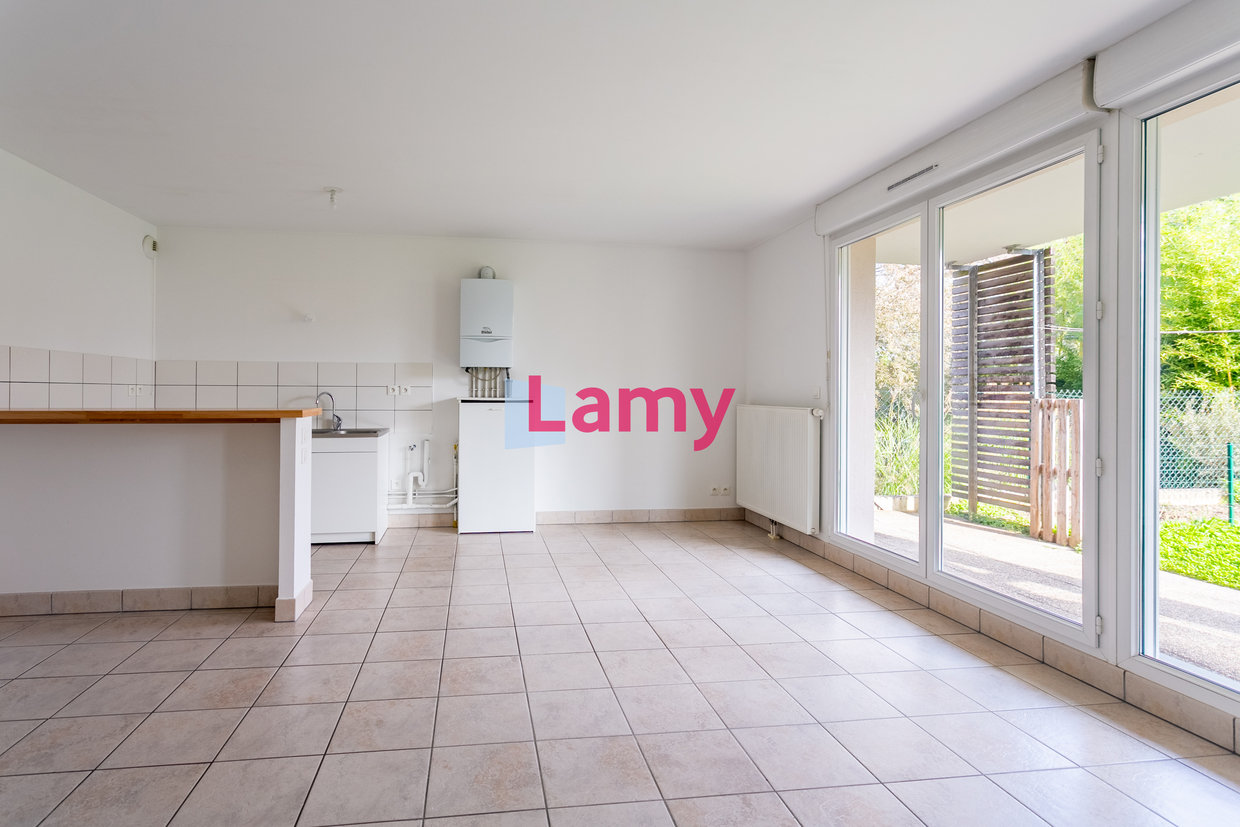 2 غرف نوم شقة في Ostwald, France رقم 79905