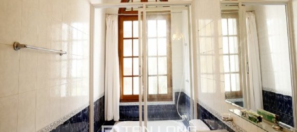 5 bedrooms Villa in Tay Ho, Vietnam No. 1182 19