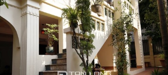 5 bedrooms Villa in Tay Ho, Vietnam No. 1182 28