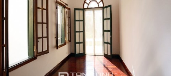 5 bedrooms Villa in Tay Ho, Vietnam No. 1182 14