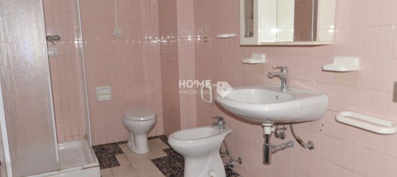 5 bedrooms Apartment in Macerata, Italy No. 322798 21