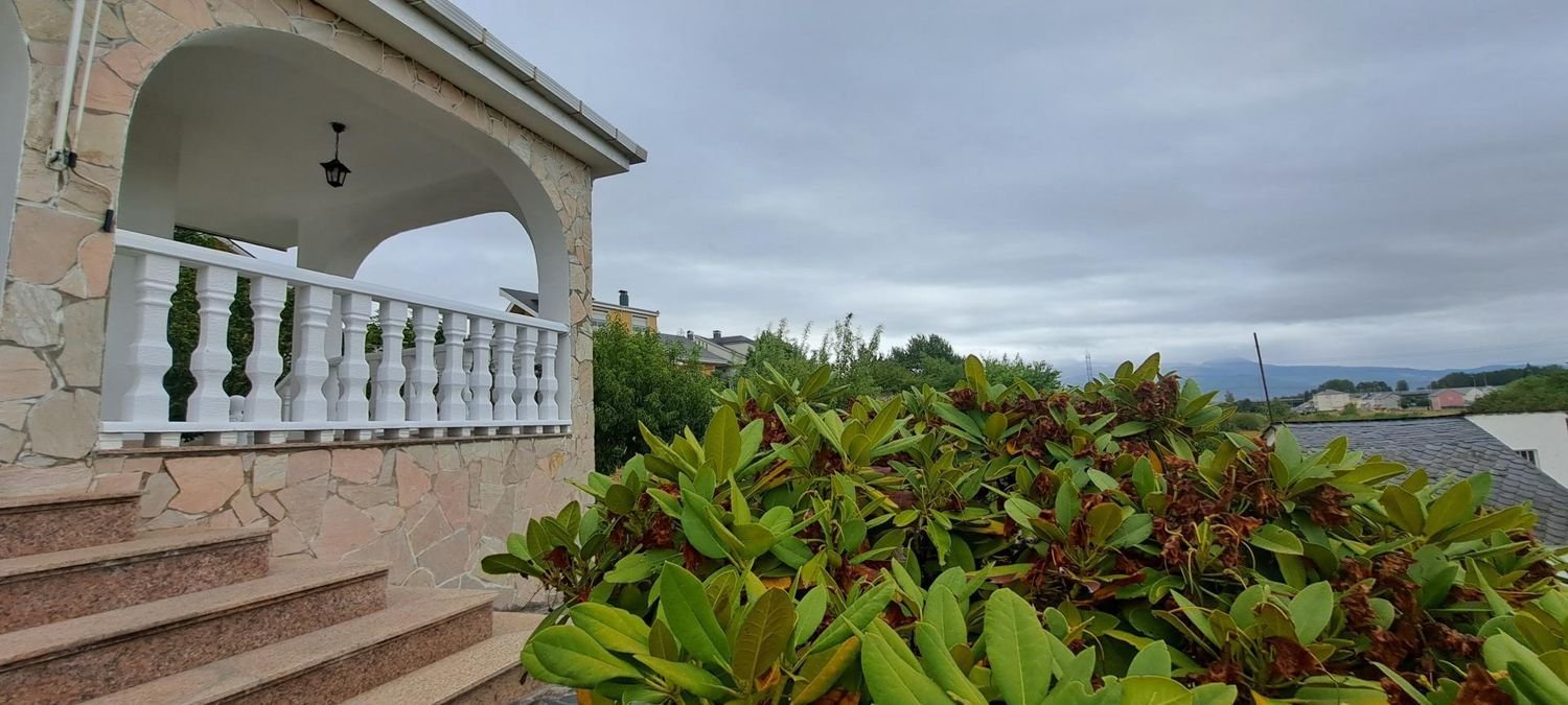 7 bedrooms House in Leon, Spain No. 272223